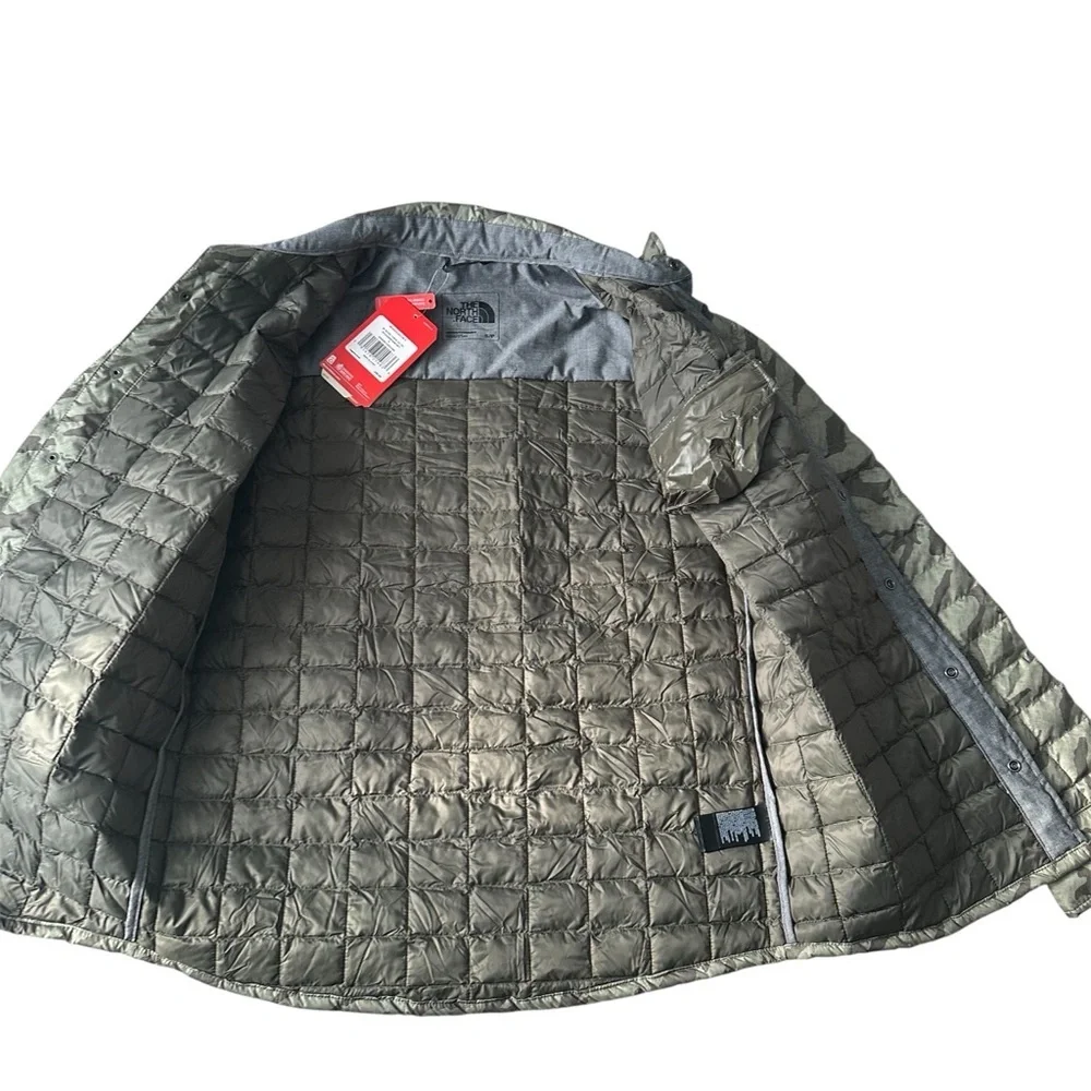 The North Face RARE COLOR ThermoBall Shirt Jacket Lichen Green Camo Mens S NWT